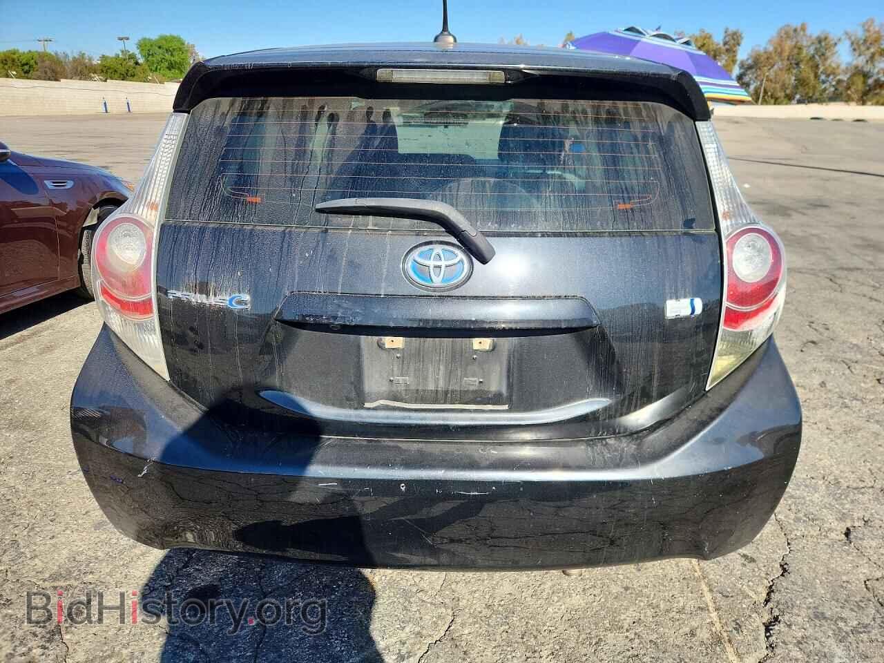 2012 TOYOTA PRIUS - VIN: JTDKDTB30C1005932 - Фото 6