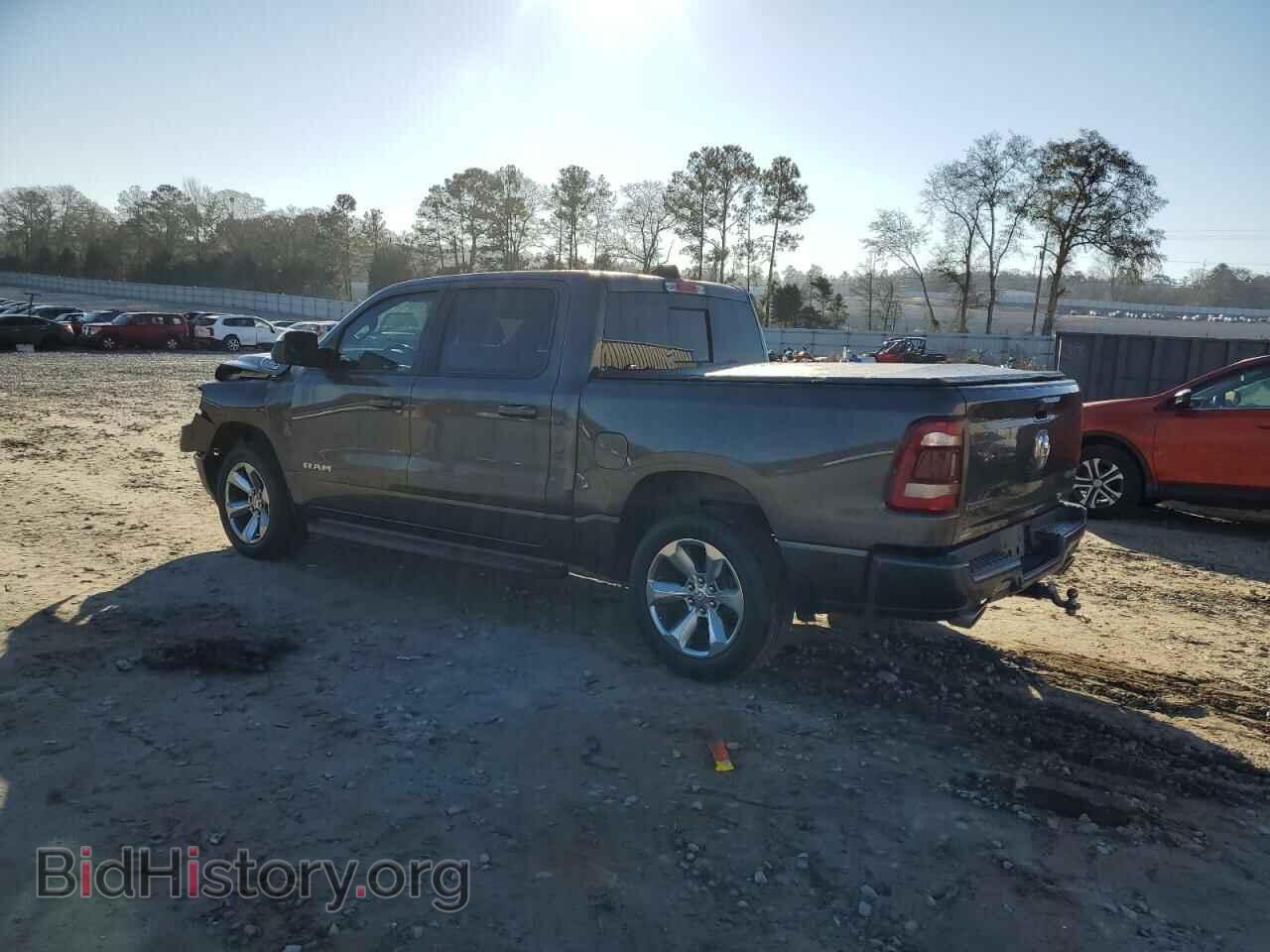 2019 RAM 1500 - VIN: 1C6SRFFT1KN563297 - Фото 2