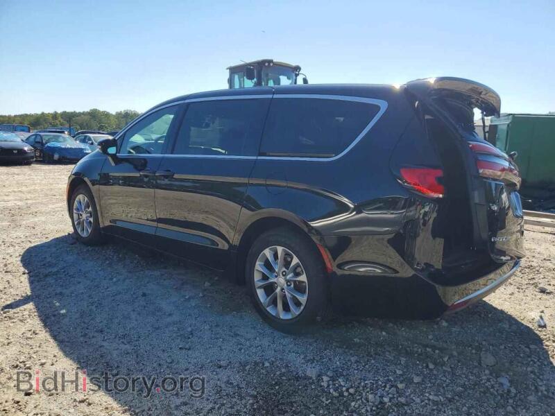 2027 Chrysler PACIFICA (VIN 2C4RC1GG2VR554029) — фото 2 из 13