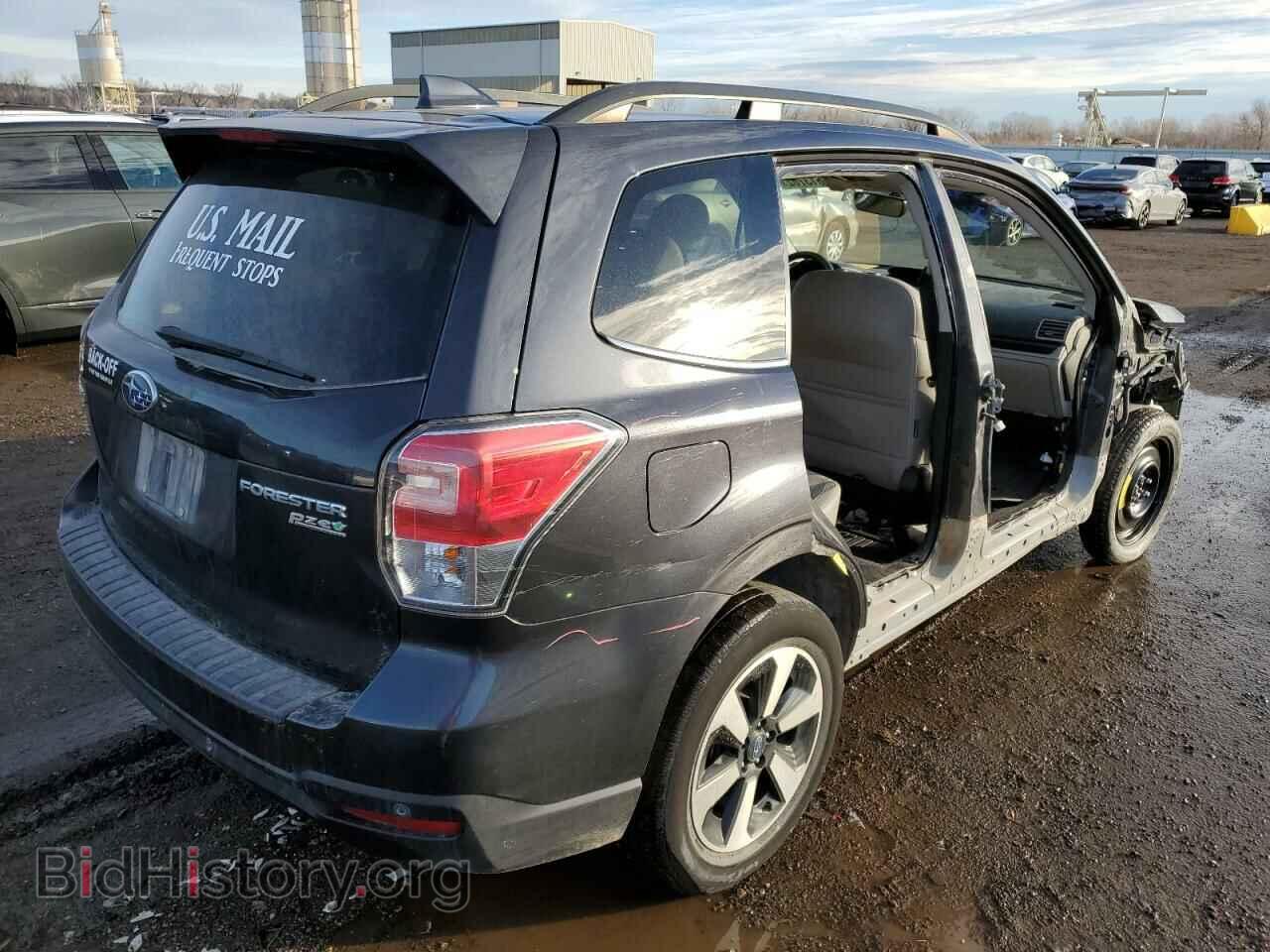 2017 SUBARU FORESTER - VIN: JF2SJARC5HH539804 - Фото 3