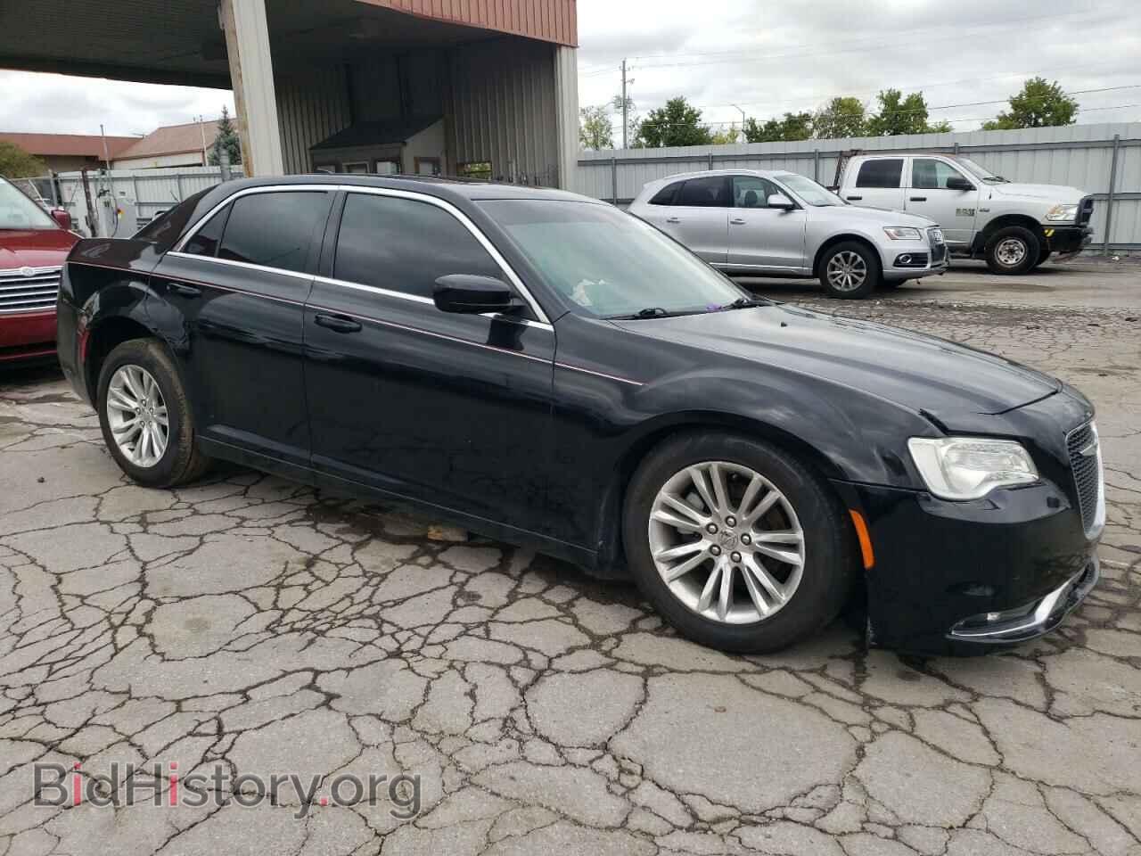 2016 CHRYSLER 300 - VIN: 2C3CCAAG0GH243971 - Фото 4