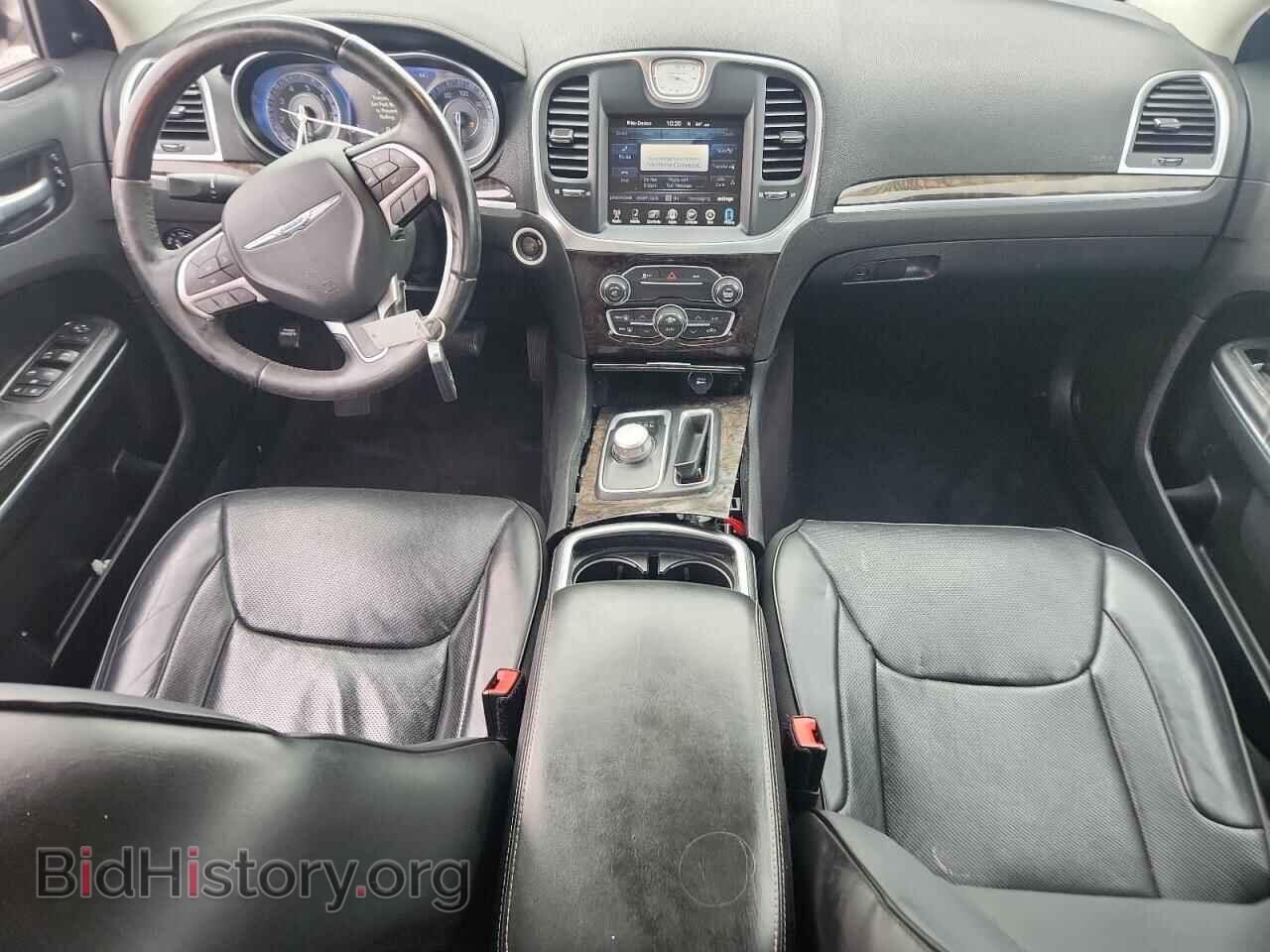 2016 Chrysler 300 (VIN 2C3CCAEG1GH348464) — фото 8 из 14