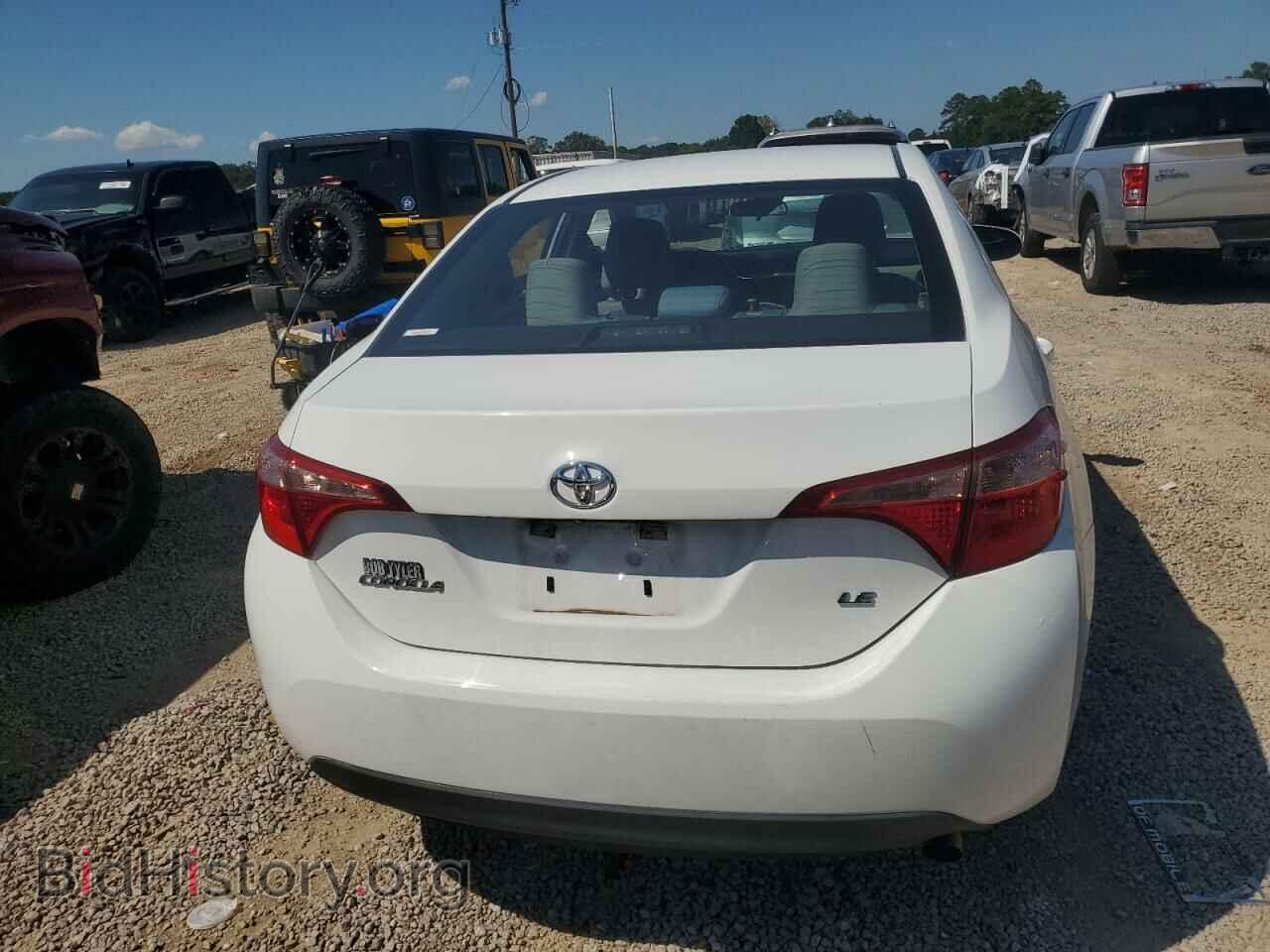 2018 TOYOTA COROLLA - VIN: 5YFBURHEXJP804301 - Фото 6