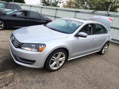 2014 Volkswagen PASSAT SE, silver — VIN 1VWBS7A36EC028070, Copart