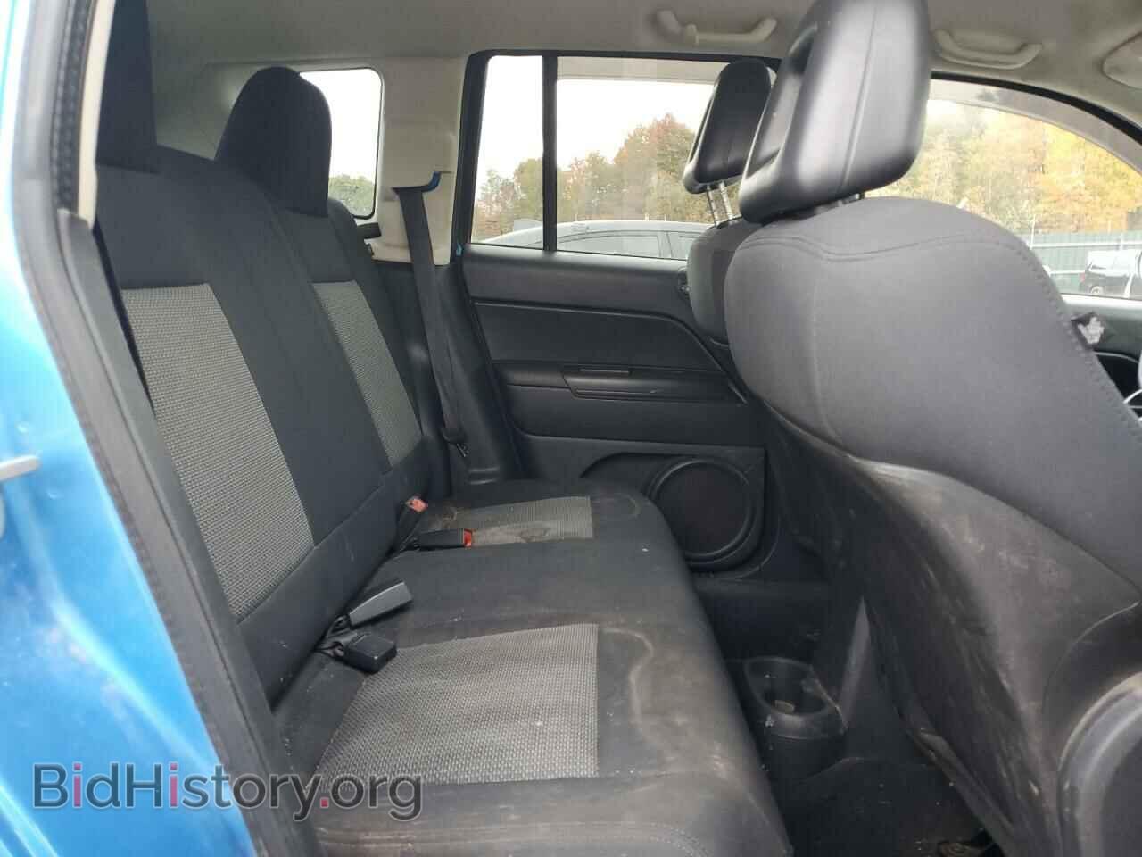 2009 JEEP COMPASS - VIN: 1J4FF47B29D205892 - Фото 11