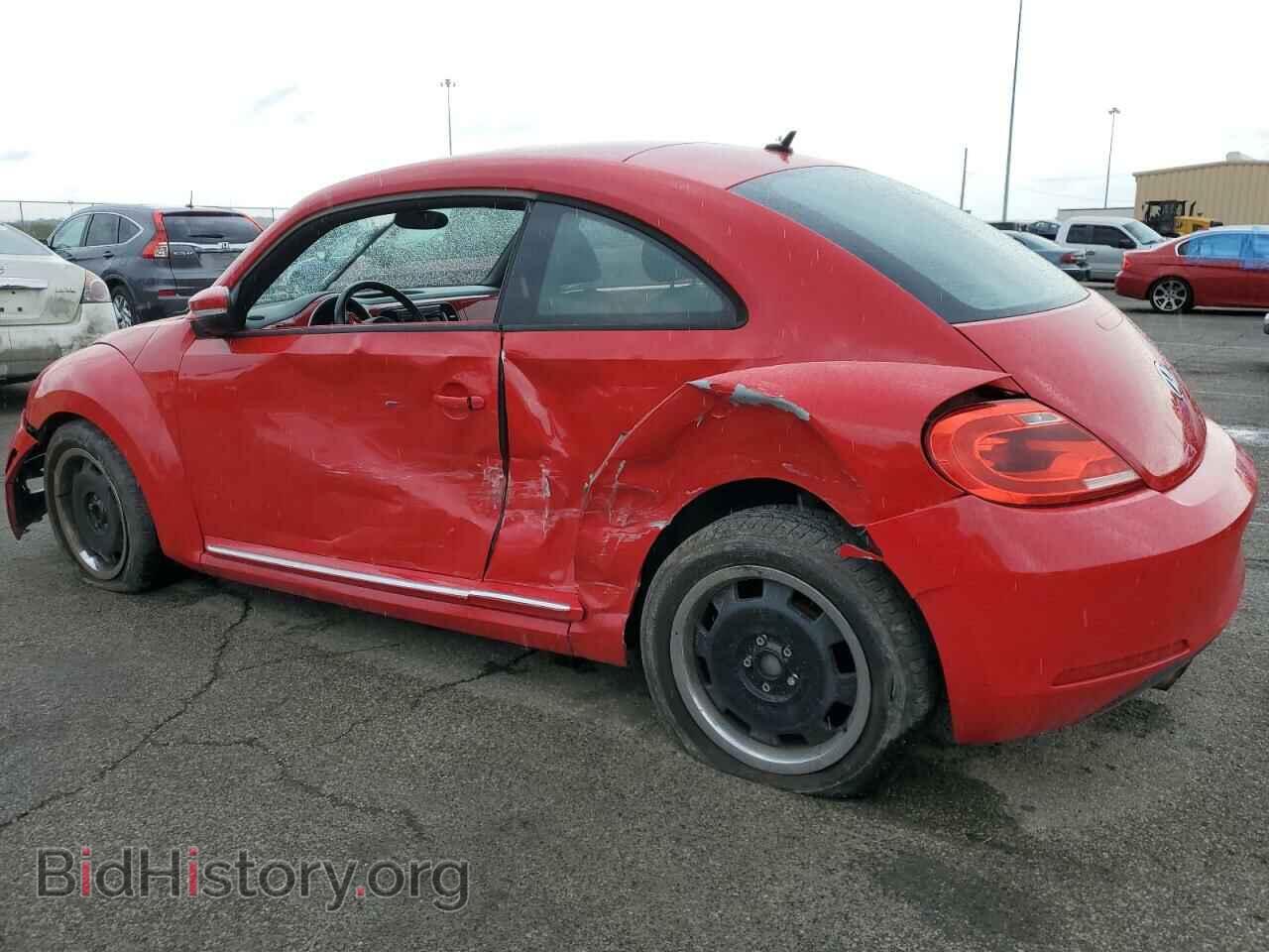 2012 VOLKSWAGEN BEETLE - VIN: 3VWJP7AT8CM625830 - Фото 2