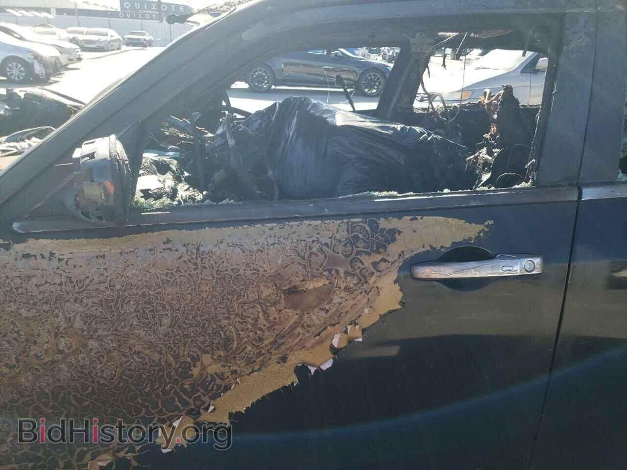 2010 CHRYSLER 300 - VIN: 2C3CA9CT0AH270643 - Фото 7