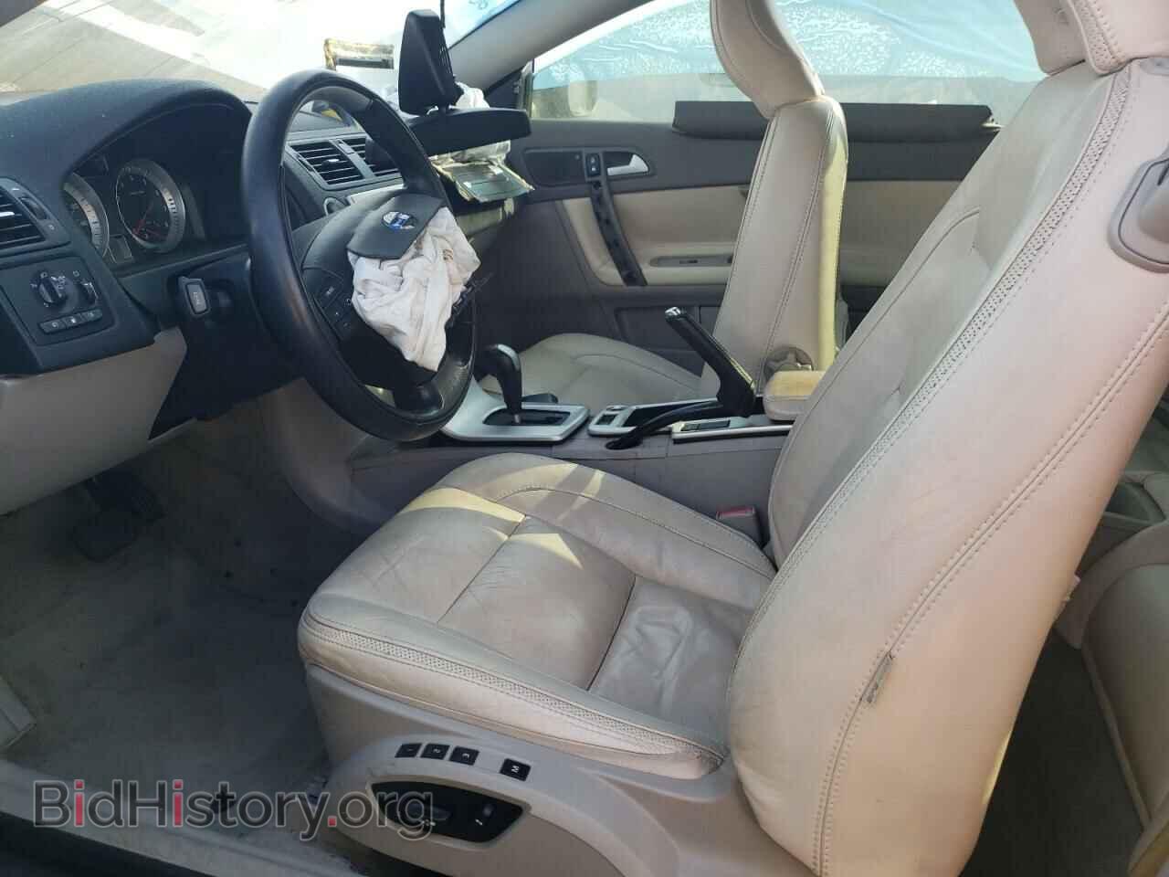 2011 VOLVO C70 - VIN: YV1672MC6BJ120186 - Фото 7