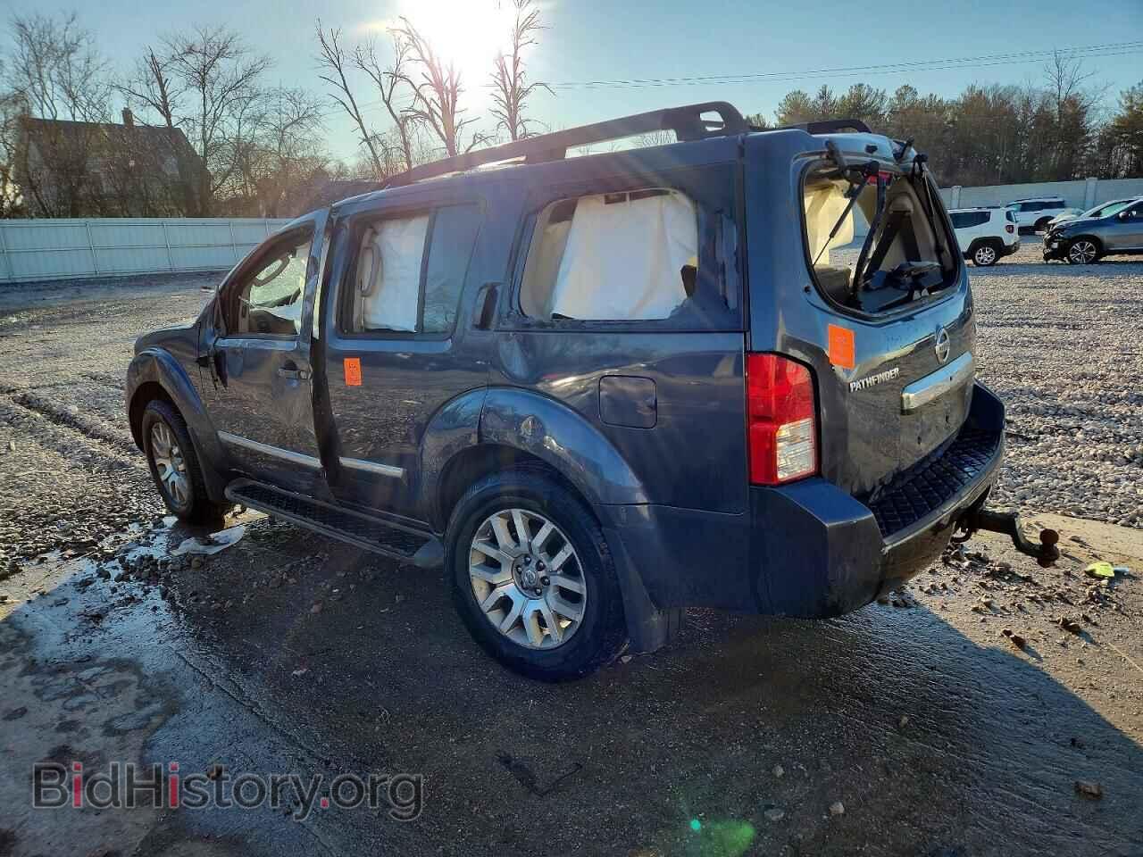 2011 NISSAN PATHFINDER - VIN: 5N1AR1NB2BC627175 - Фото 2