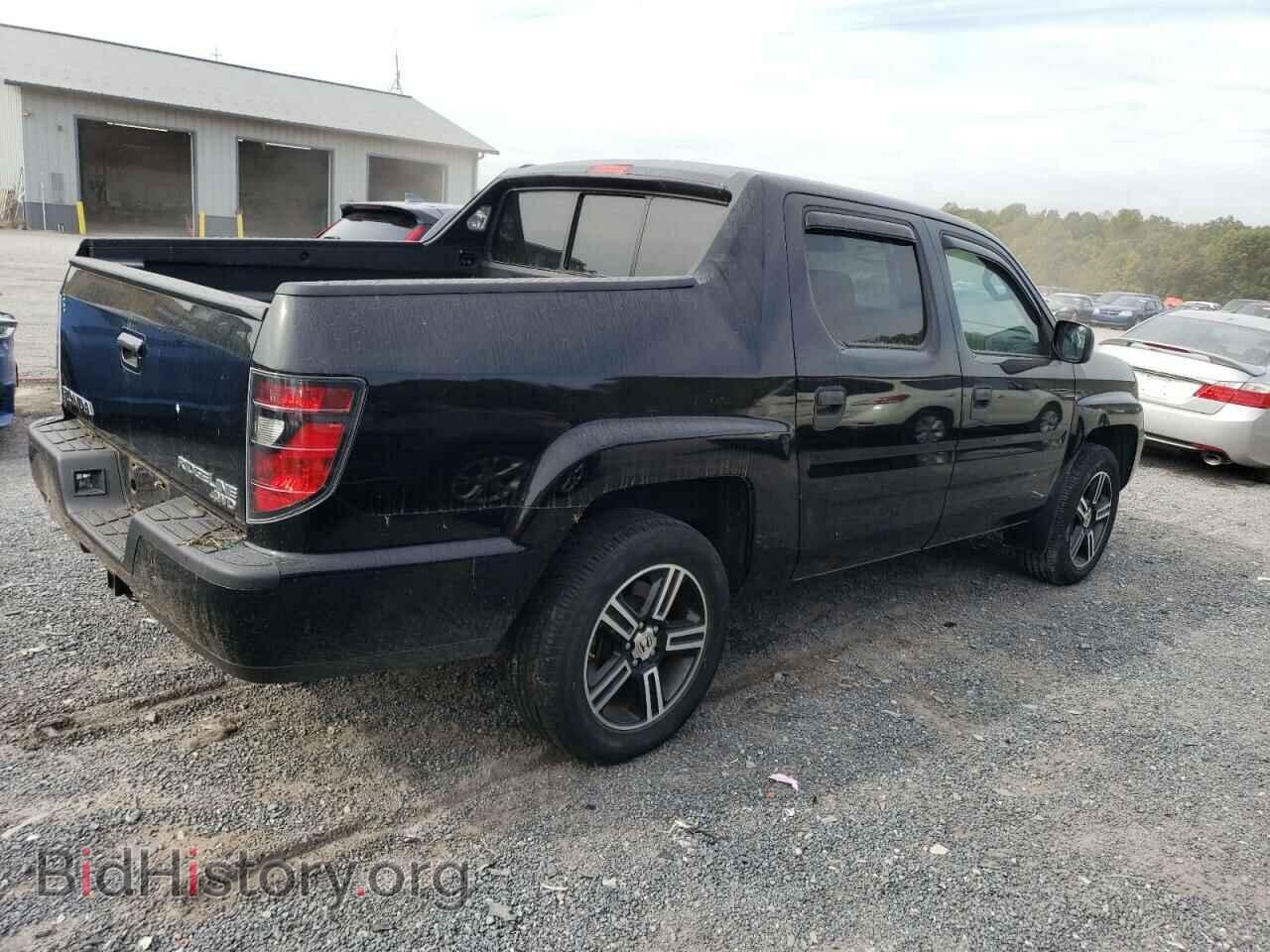 2013 HONDA RIDGELINE - VIN: 5FPYK1F70DB006709 - Фото 3