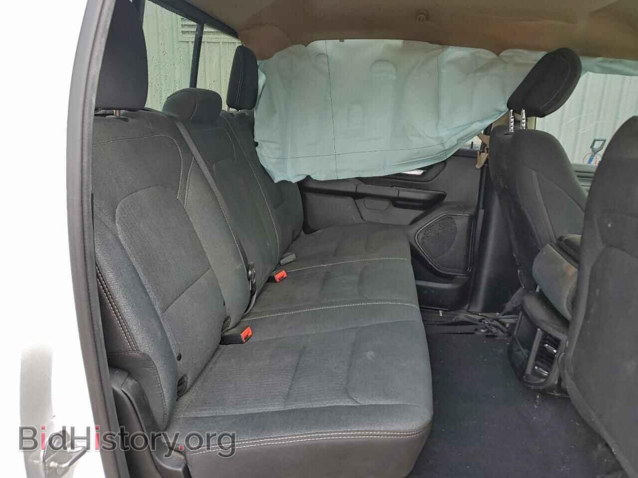 2019 RAM 1500 - VIN: 1C6RREGT2KN655624 - Фото 10