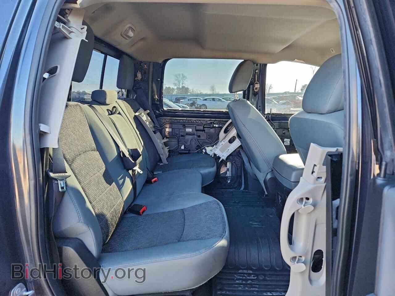 2018 RAM 1500 - VIN: 1C6RR6LT1JS256330 - Фото 10