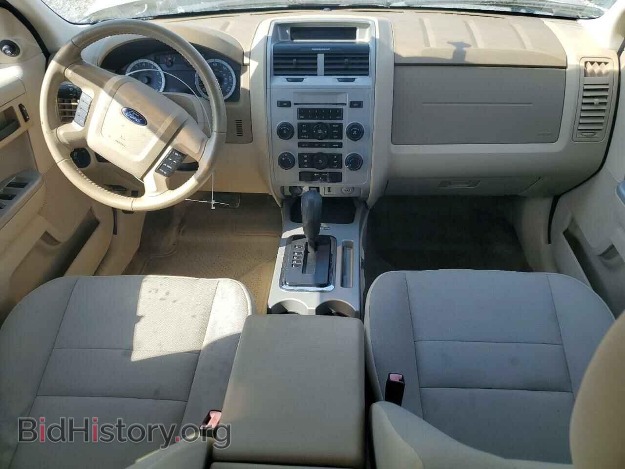 2011 FORD ESCAPE - VIN: 1FMCU0DG1BKB09921 - Фото 8