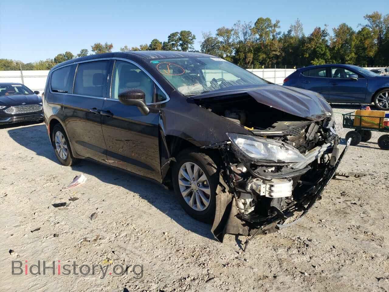 2017 CHRYSLER PACIFICA - VIN: 2C4RC1DG7HR532164 - Photo 4