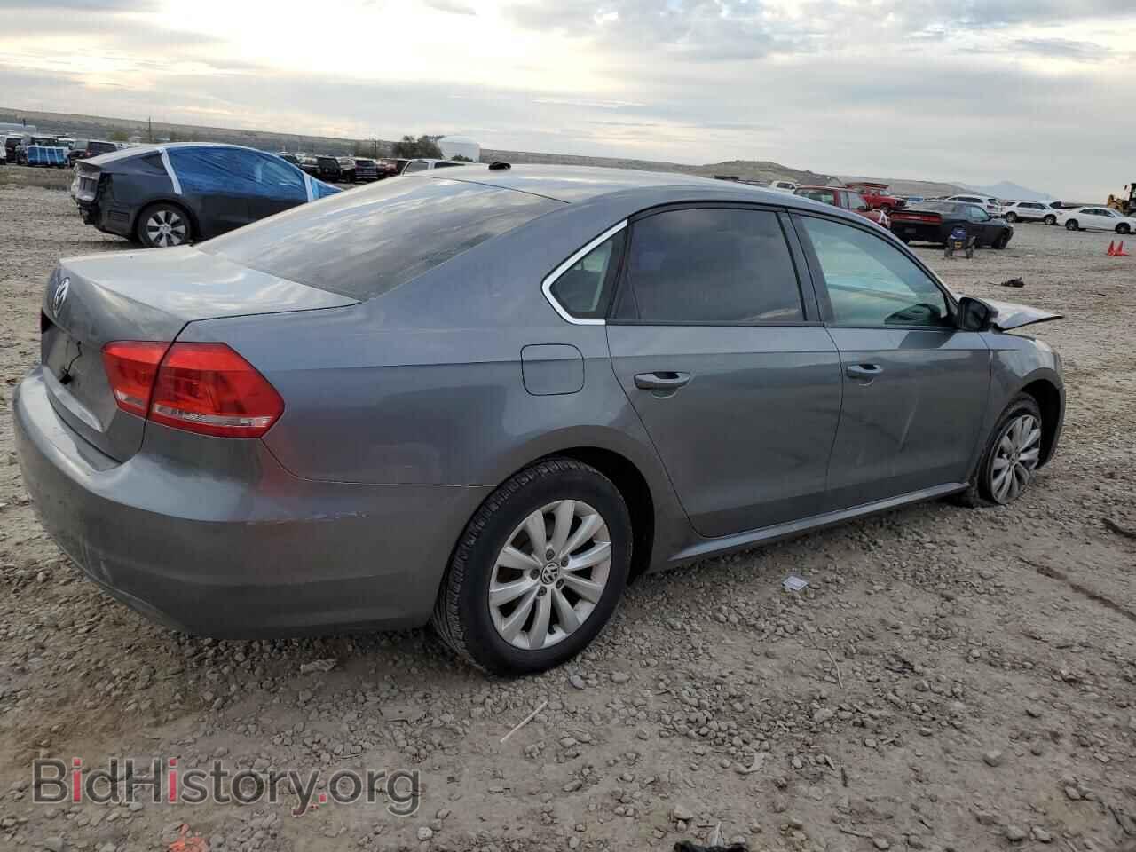2013 VOLKSWAGEN PASSAT - VIN: 1VWAP7A31DC054717 - Фото 3