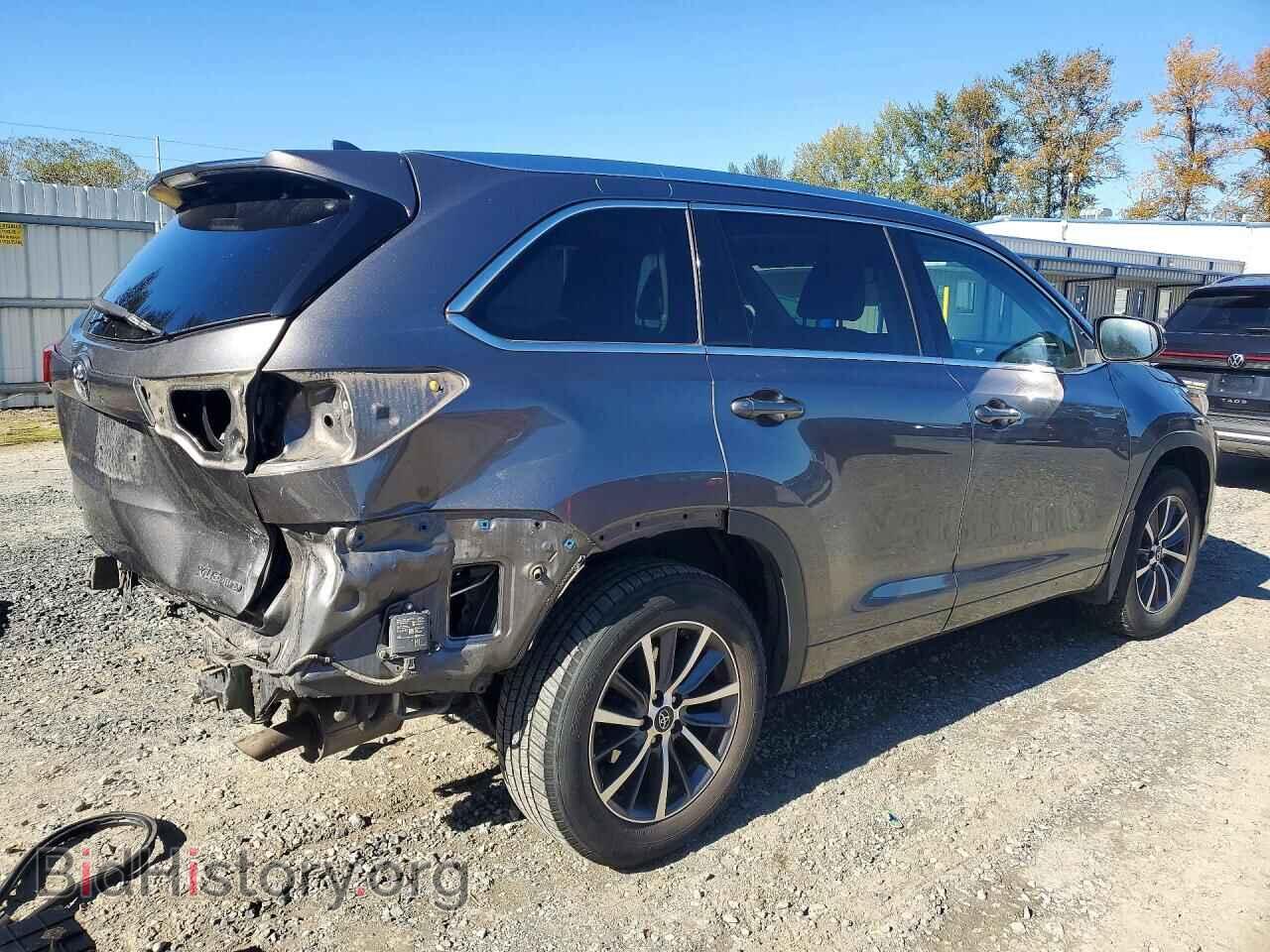 2017 TOYOTA HIGHLANDER - VIN: 5TDJZRFH1HS511396 - Фото 3