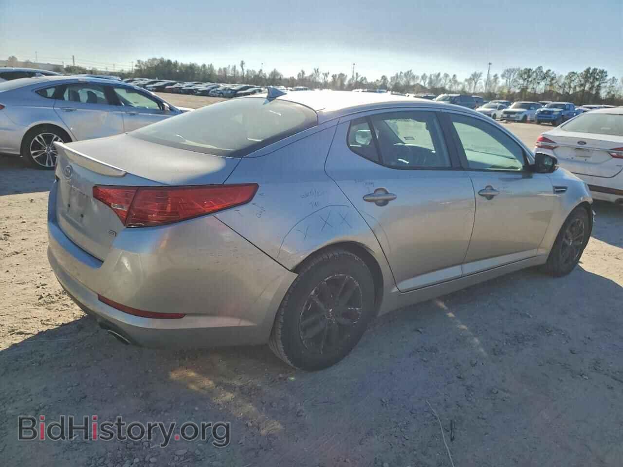 2011 KIA OPTIMA - VIN: KNAGM4A78B5133713 - Photo 3