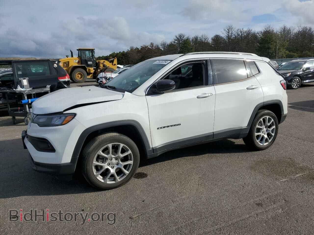 Photo 3C4NJDFB4NT117948 - JEEP COMPASS 2022