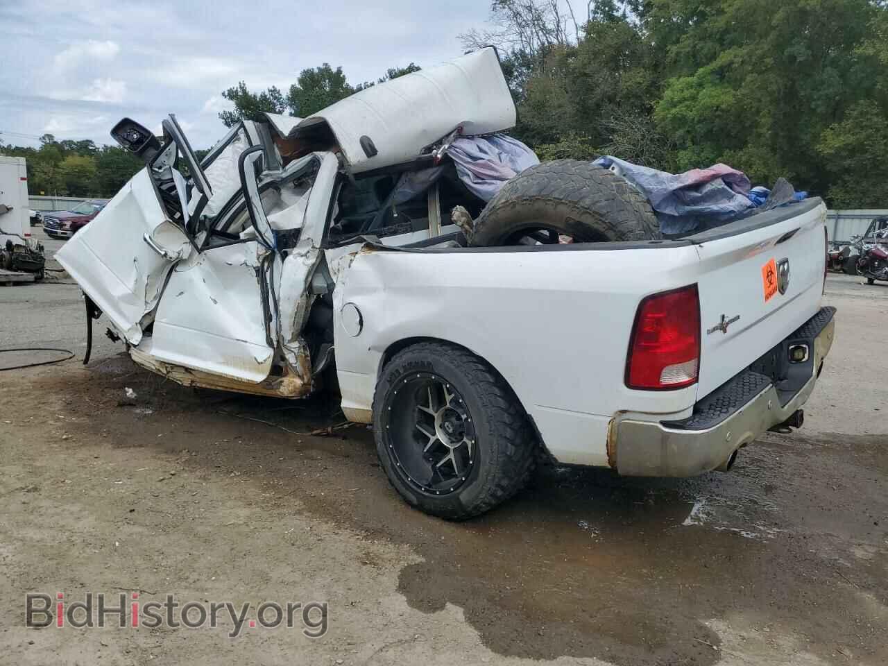2016 RAM 1500 - VIN: 1C6RR6LT9GS262689 - Фото 2