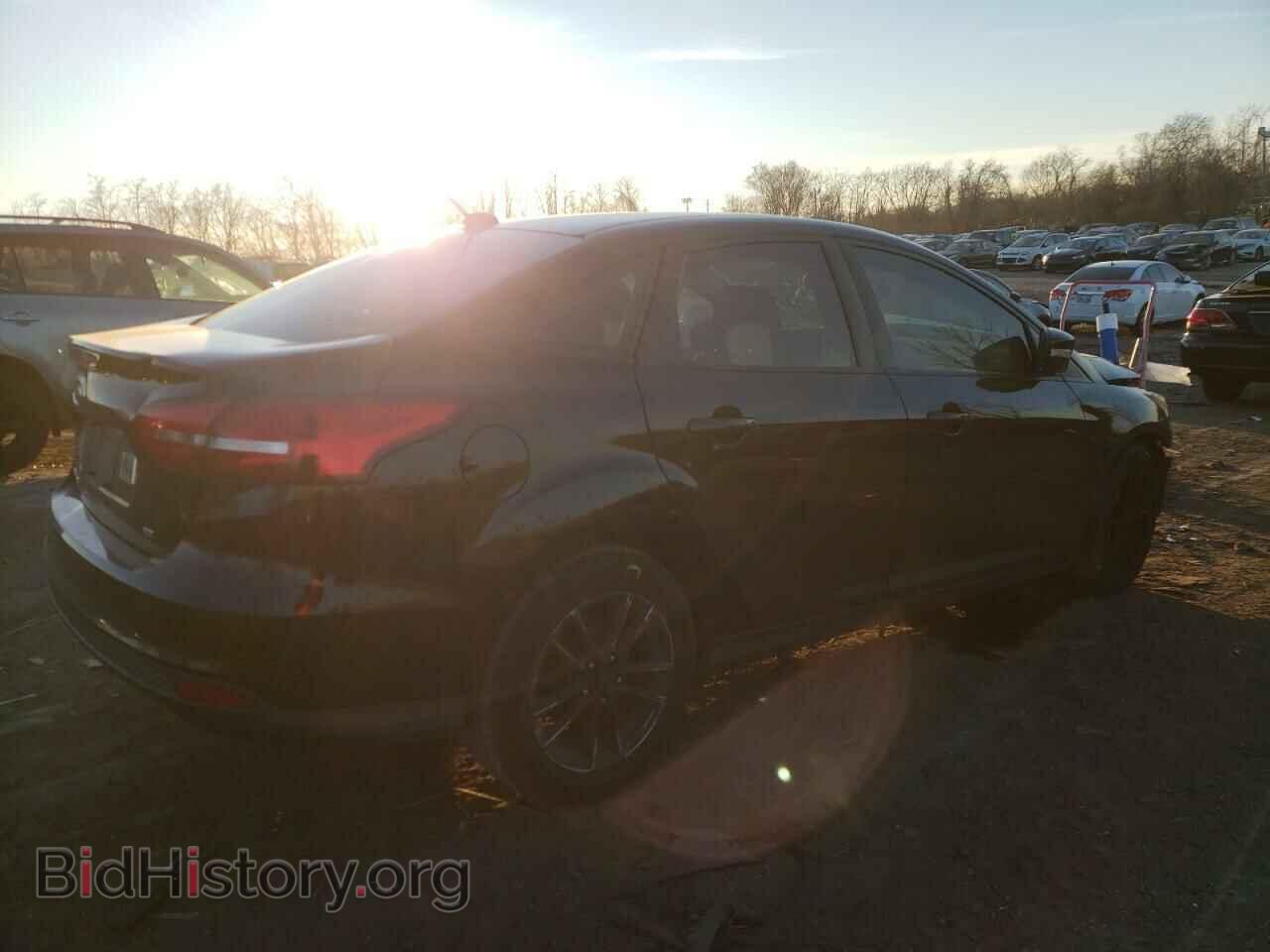 2016 FORD FOCUS - VIN: 1FADP3F23GL323965 - Фото 3