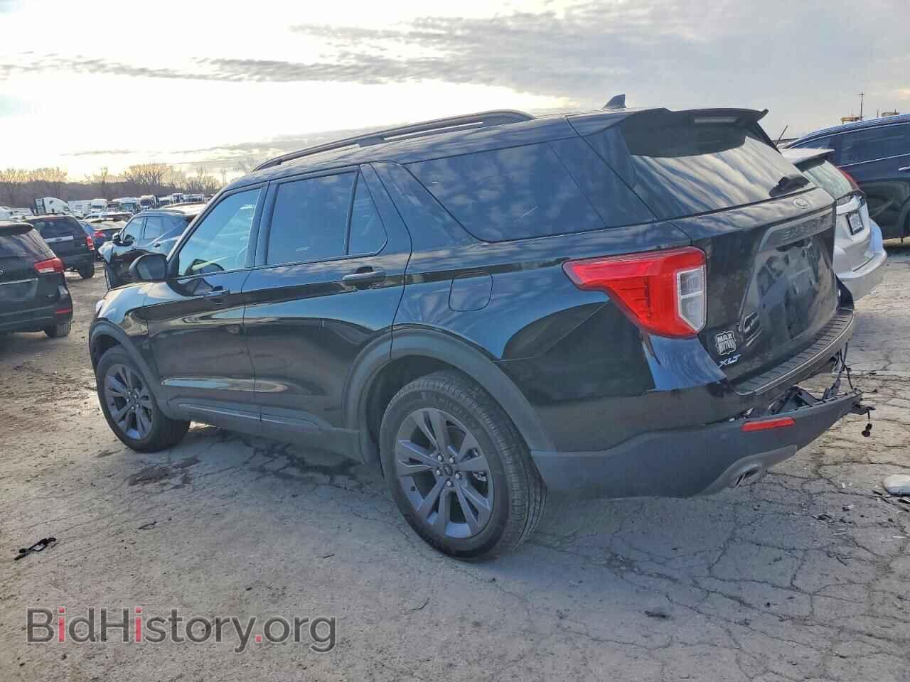 2021 FORD EXPLORER - VIN: 1FMSK8DH4MGC07758 - Photo 2