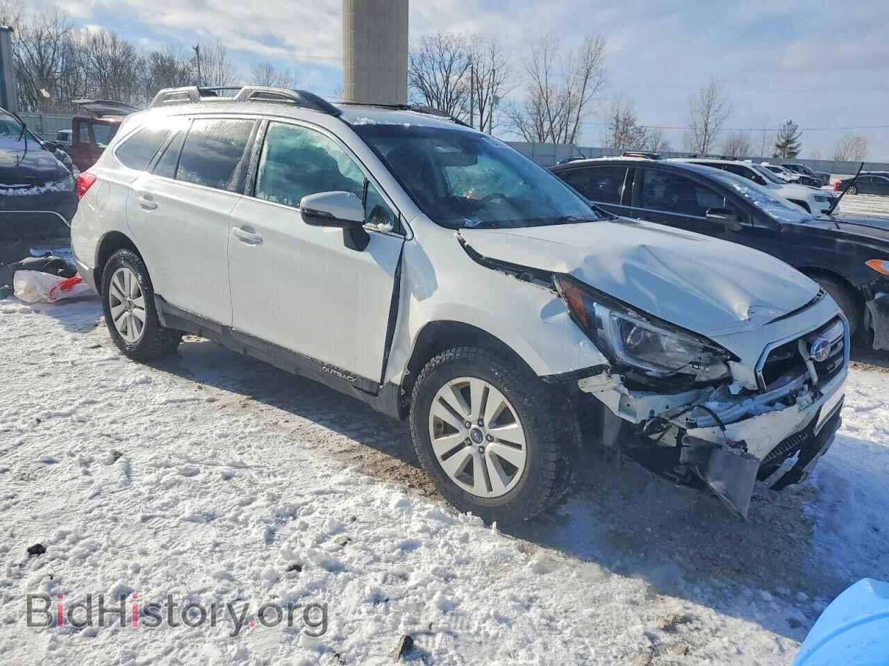 2018 SUBARU OUTBACK - VIN: 4S4BSAFC1J3342854 - Фото 4
