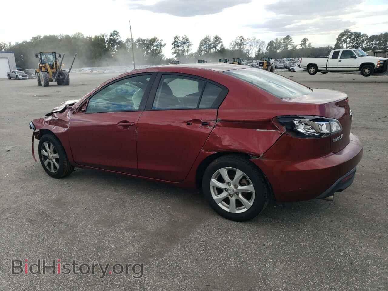 2011 MAZDA 3 - VIN: JM1BL1VF9B1400378 - Фото 2