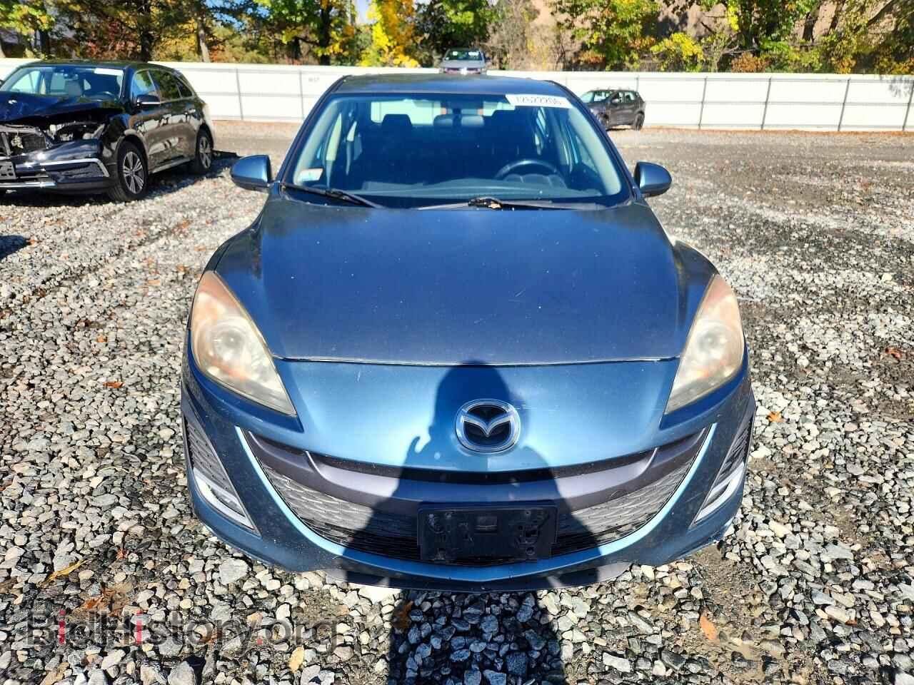 2011 Mazda MAZDA3 (VIN JM1BL1U60B1394259) — фото 5 из 13