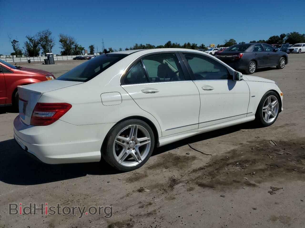 2012 MERCEDES-BENZ C-CLASS - VIN: WDDGF4HB2CA616037 - Фото 3