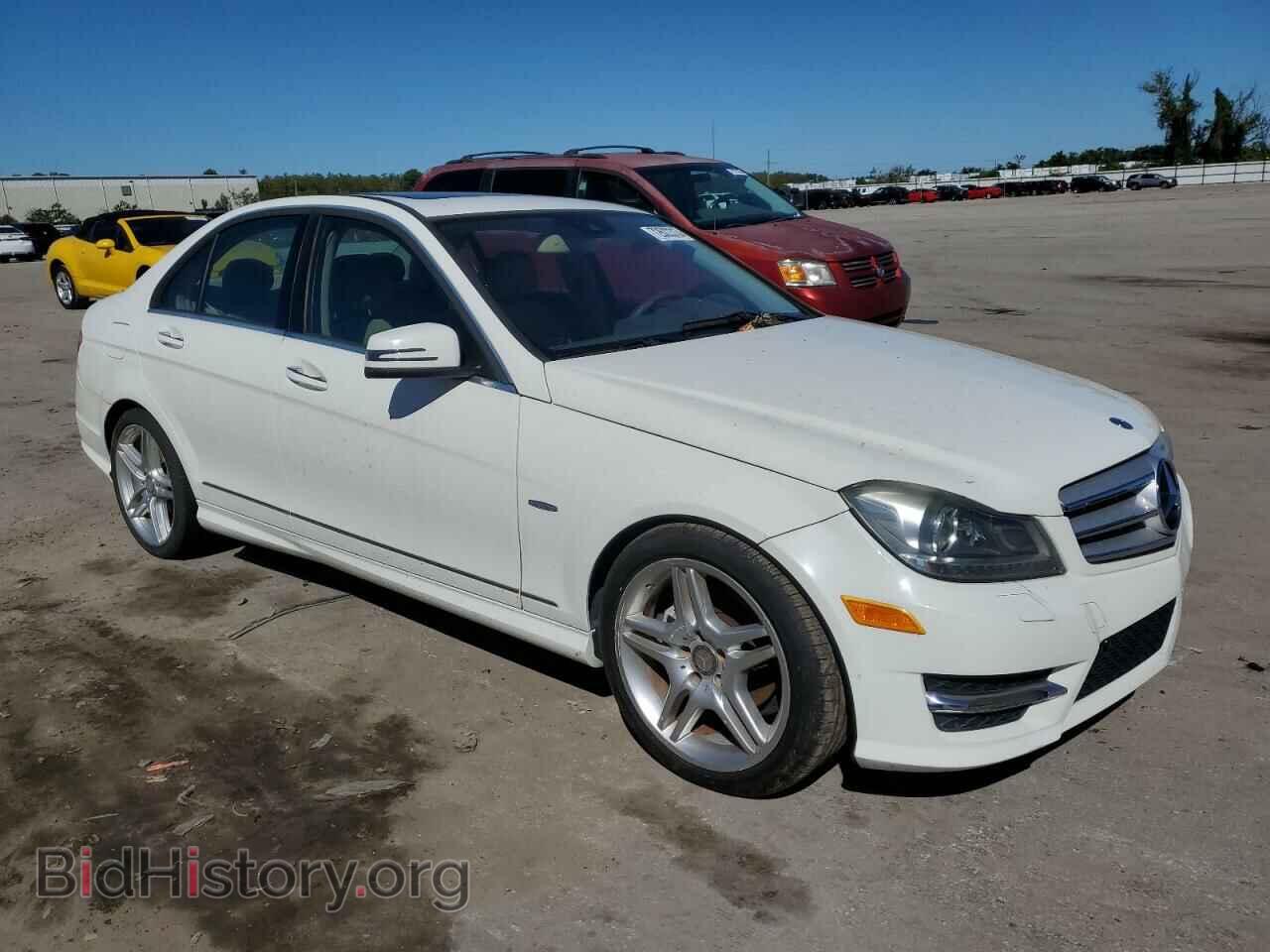 2012 MERCEDES-BENZ C-CLASS - VIN: WDDGF4HB2CA616037 - Фото 4