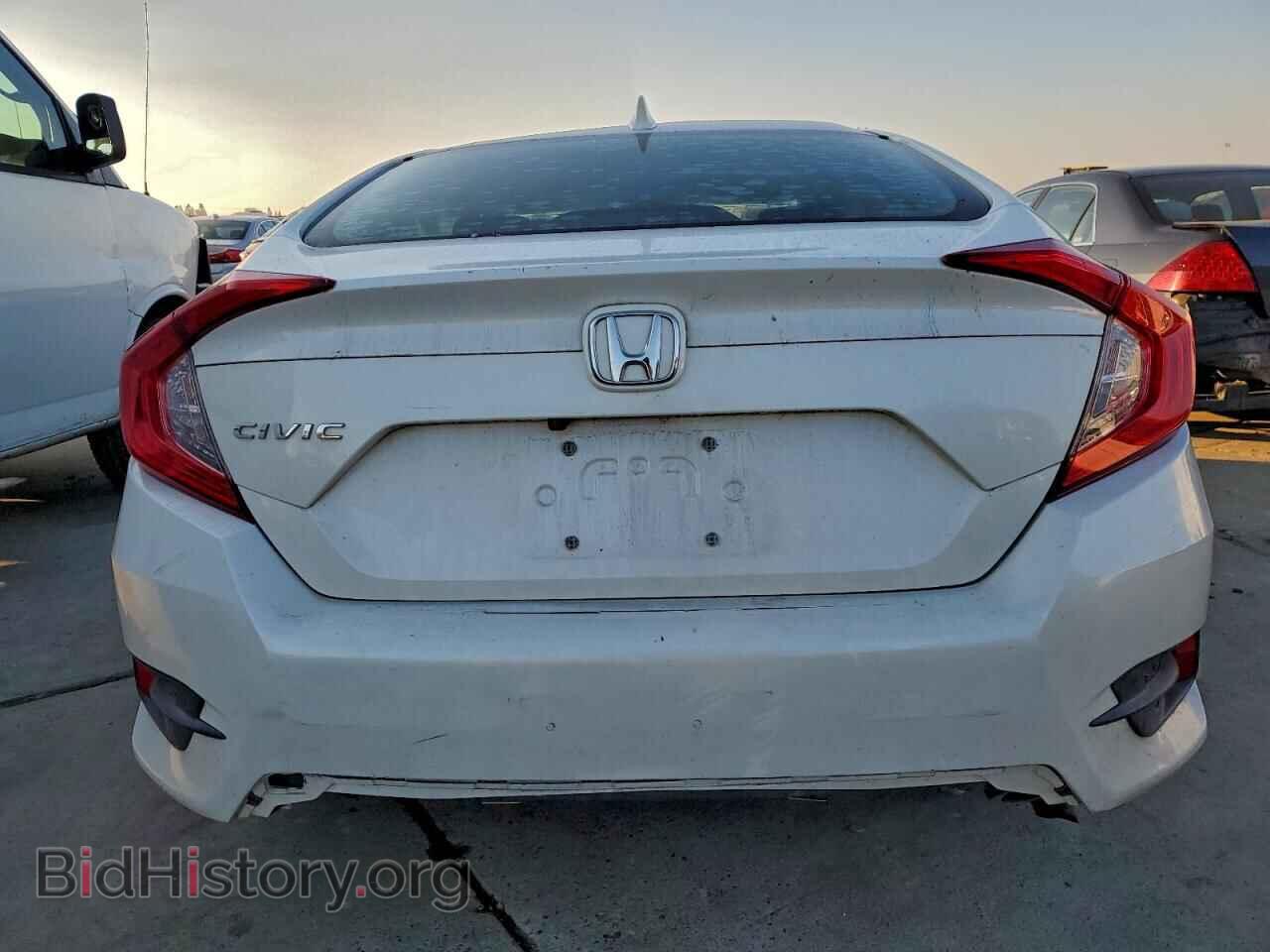 2018 HONDA CIVIC - VIN: 19XFC2F76JE201329 - Фото 6