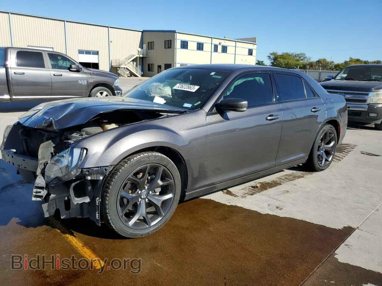 Photo 2C3CCABG9MH537461 - CHRYSLER 300 2021