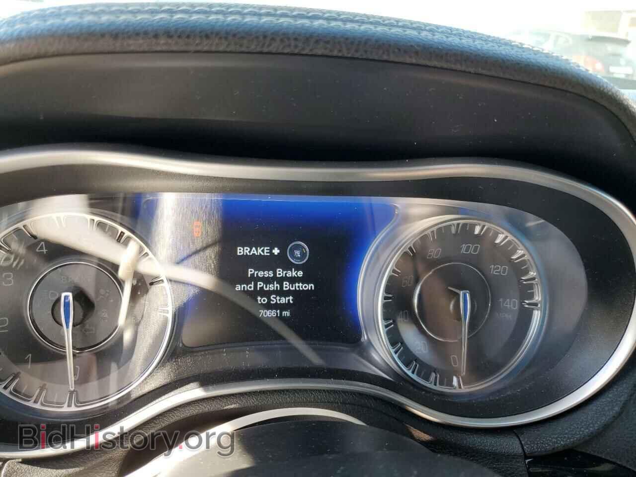 2021 CHRYSLER 300 - VIN: 2C3CCABG9MH537461 - Фото 9