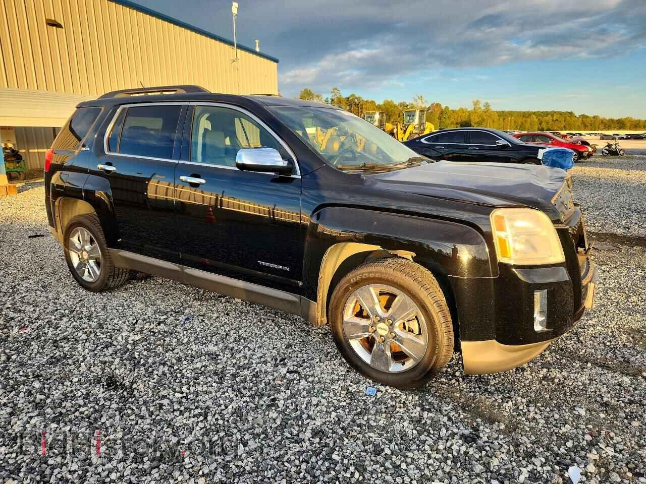 2015 GMC TERRAIN - VIN: 2GKALREK6F6436544 - Photo 4