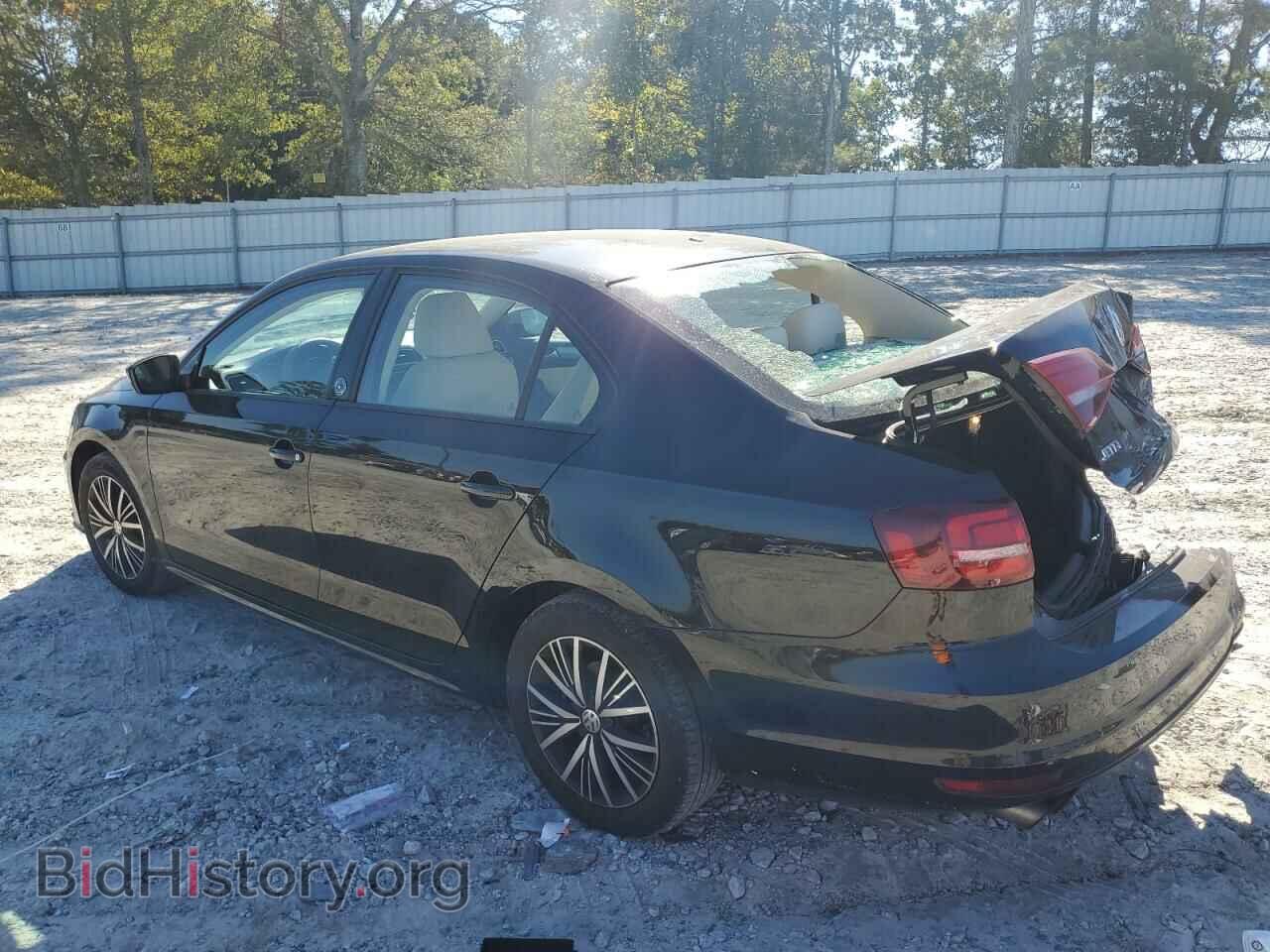 2018 VOLKSWAGEN JETTA - VIN: 3VWDB7AJ5JM207913 - Фото 2