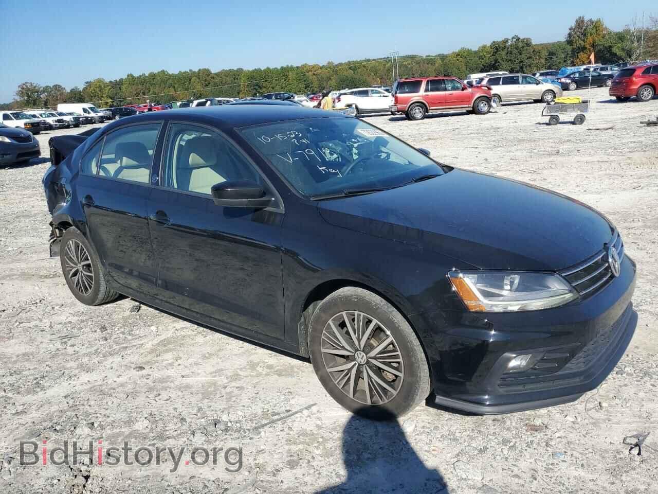 2018 VOLKSWAGEN JETTA - VIN: 3VWDB7AJ5JM207913 - Фото 4