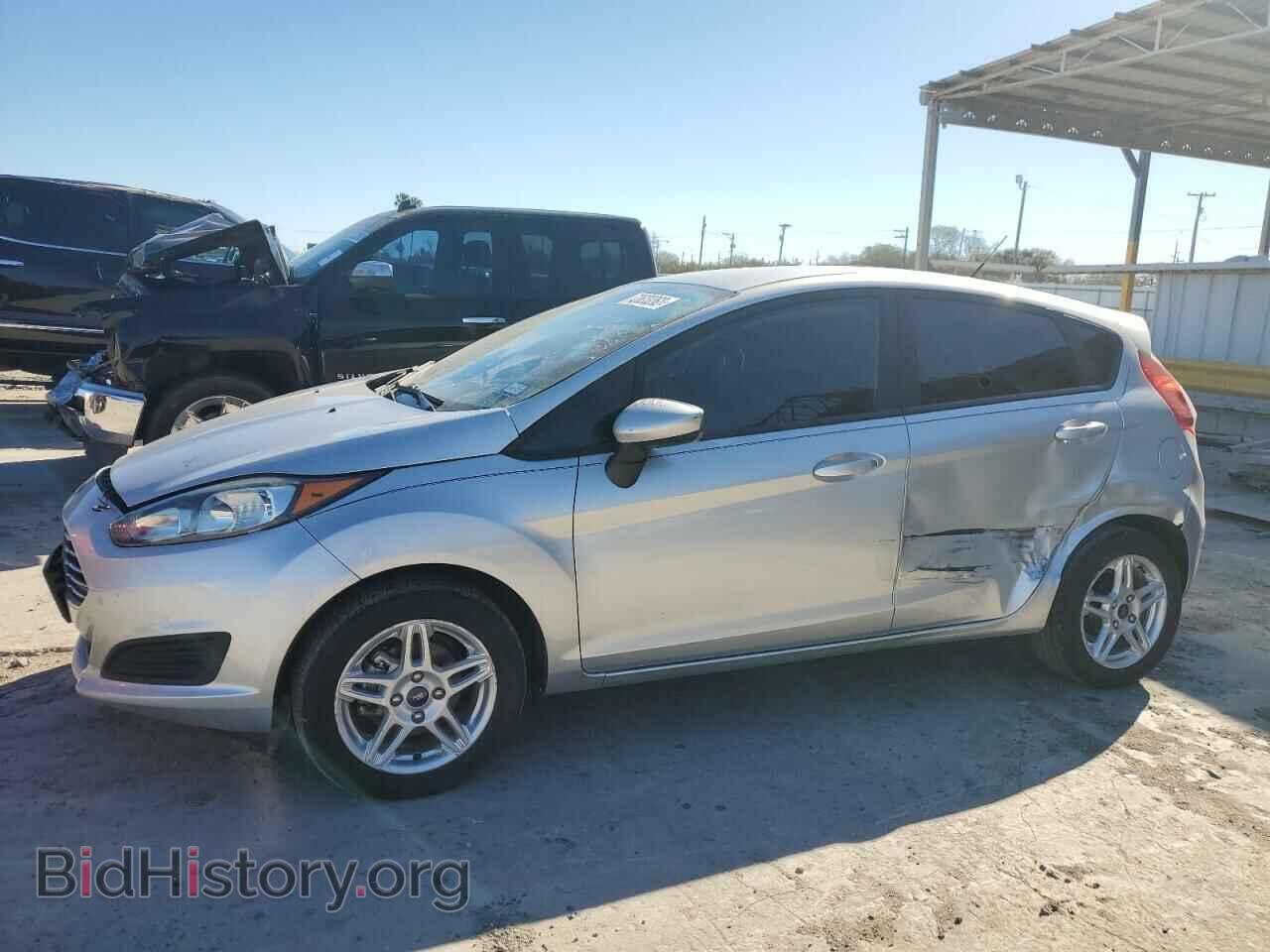 Photo 3FADP4EJ5KM122820 - FORD FIESTA 2019