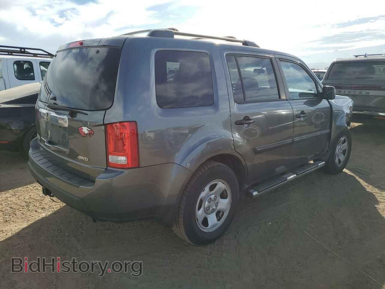 2011 HONDA PILOT - VIN: 5FNYF4H25BB063615 - Фото 3