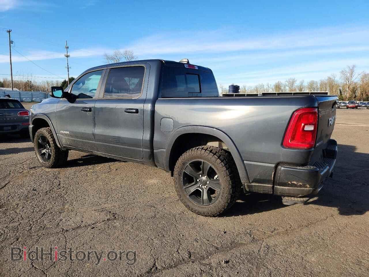 2025 RAM 1500 - VIN: 1C6SRFJP9SN749101 - Фото 2