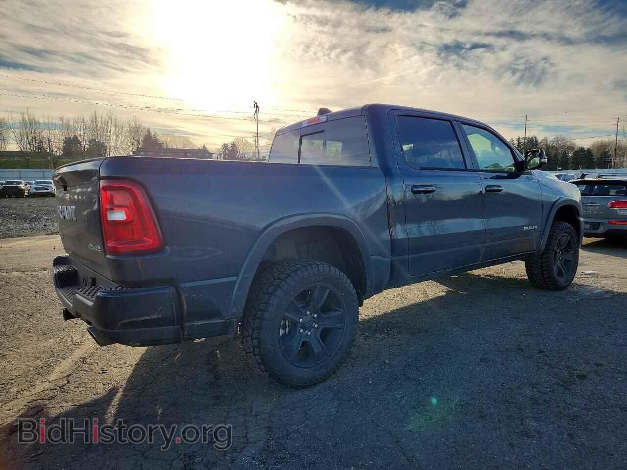 2025 RAM 1500 - VIN: 1C6SRFJP9SN749101 - Фото 3