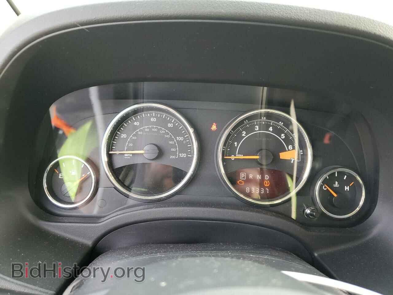 2014 JEEP COMPASS - VIN: 1C4NJCEA1ED555643 - Фото 9