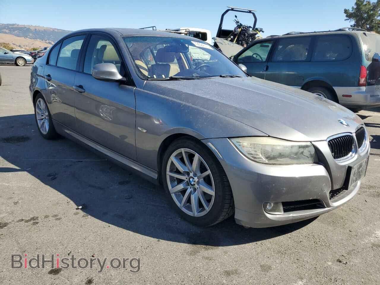 2011 BMW 3 SERIES - VIN: WBAPH5G55BNM76463 - Фото 4