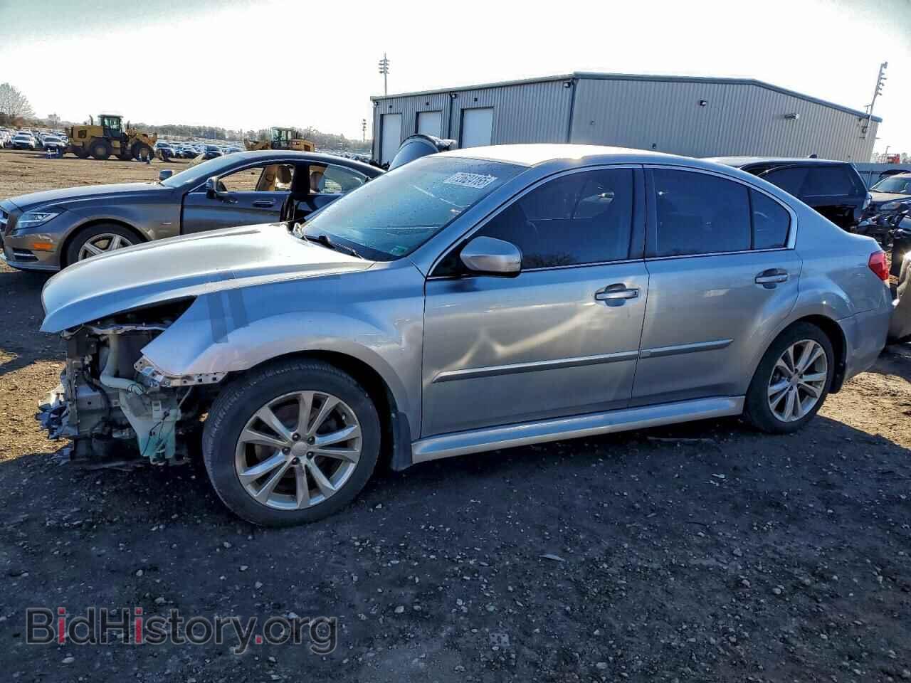 Photo 4S3BMBC64D3018577 - SUBARU LEGACY 2013