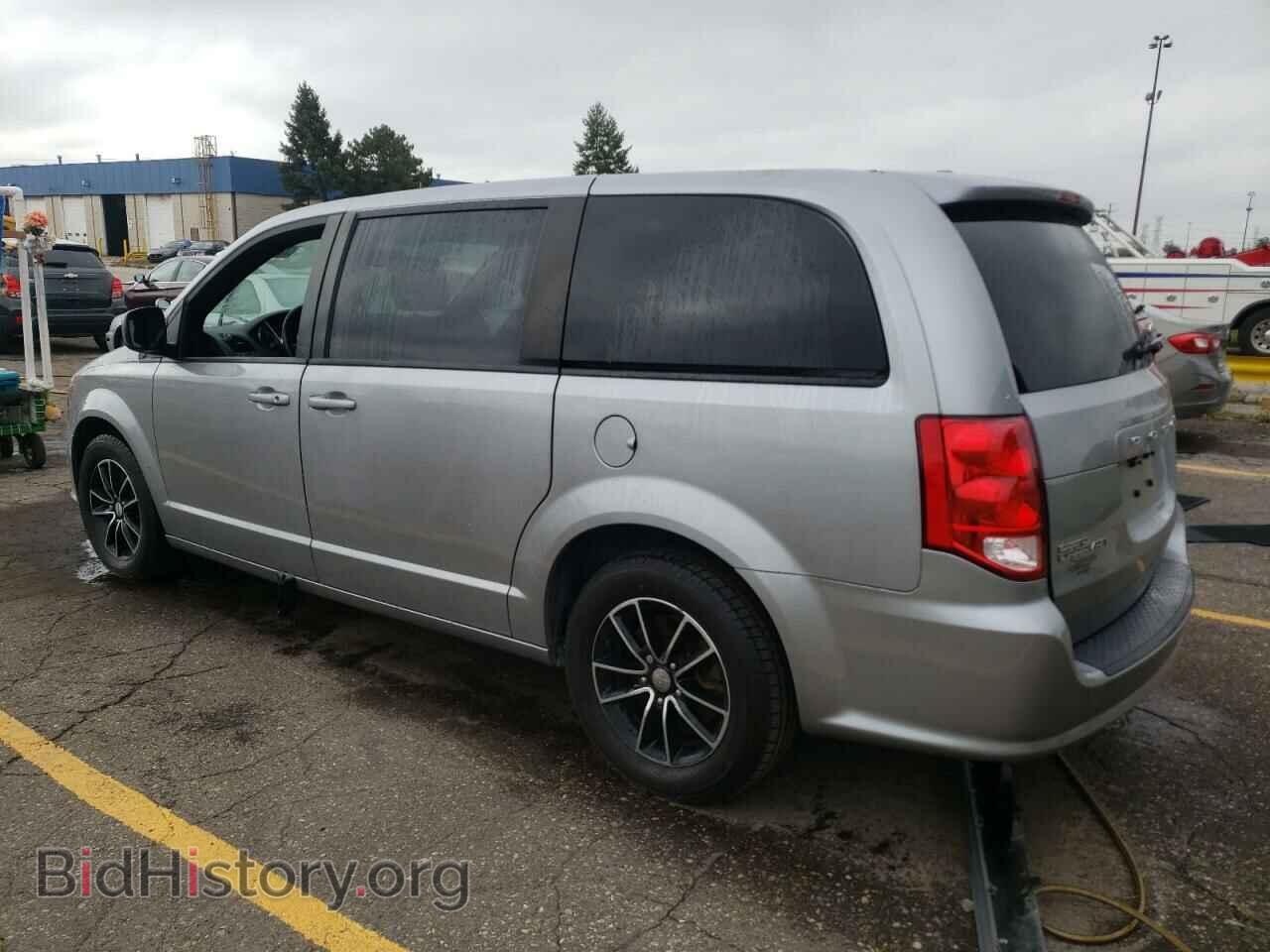 2018 DODGE CARAVAN - VIN: 2C4RDGCG9JR137698 - Photo 2