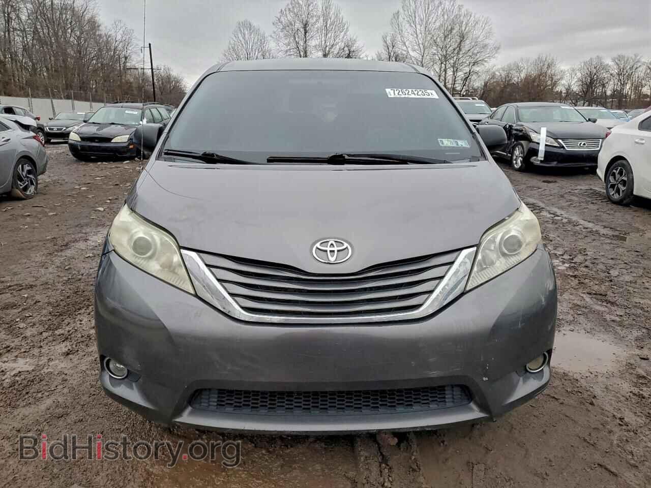 2011 TOYOTA All Models - VIN: 5TDZK3DCXBS076249 - Фото 5