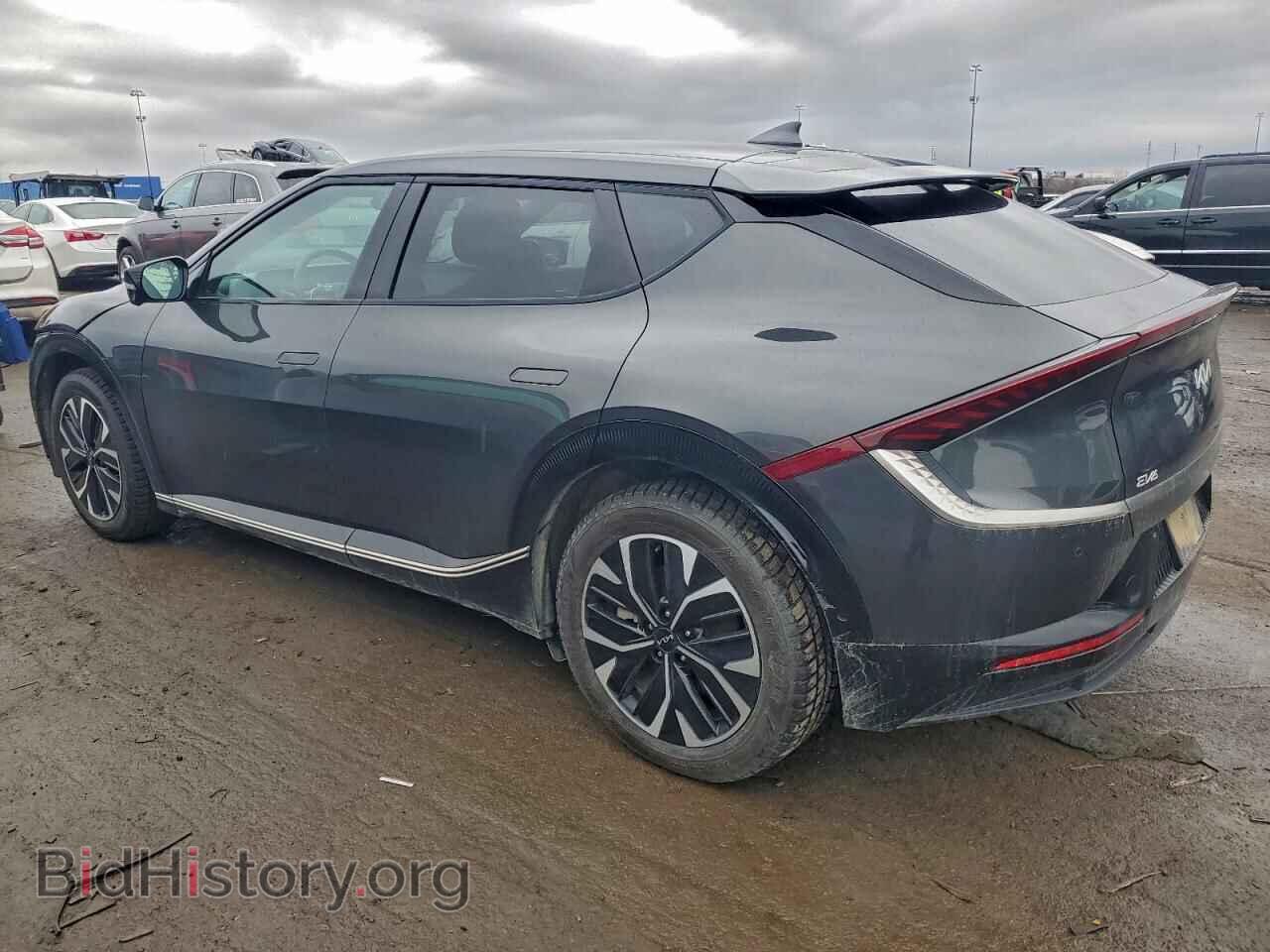 2022 KIA EV6 LIGHT - VIN: KNDC3DLCXN5046446 - Фото 2
