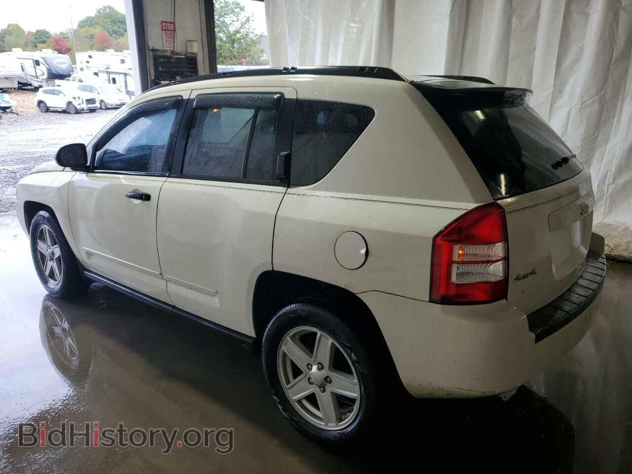 2008 JEEP COMPASS - VIN: 1J8FF47W68D676010 - Фото 2
