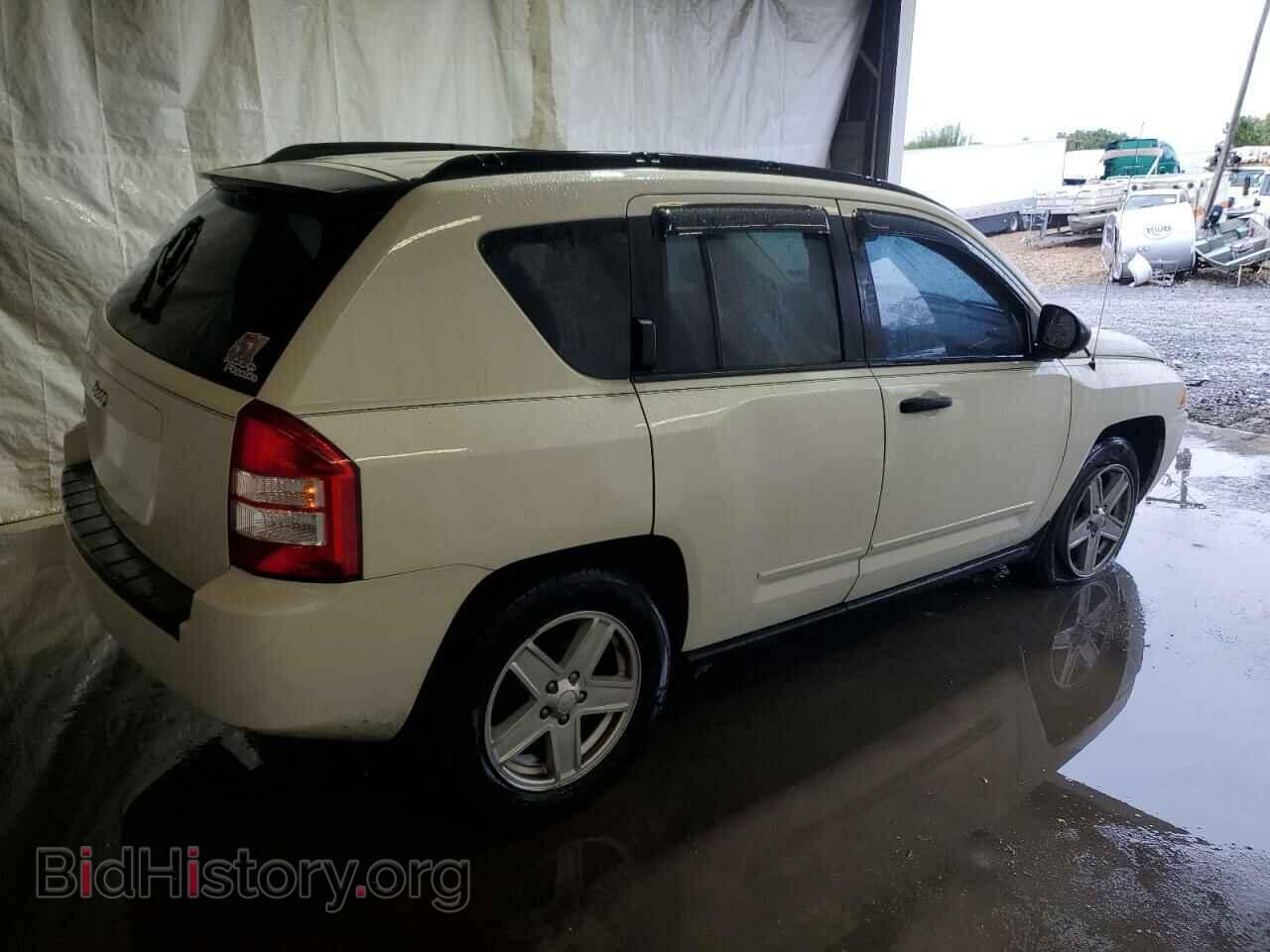 2008 JEEP COMPASS - VIN: 1J8FF47W68D676010 - Фото 3