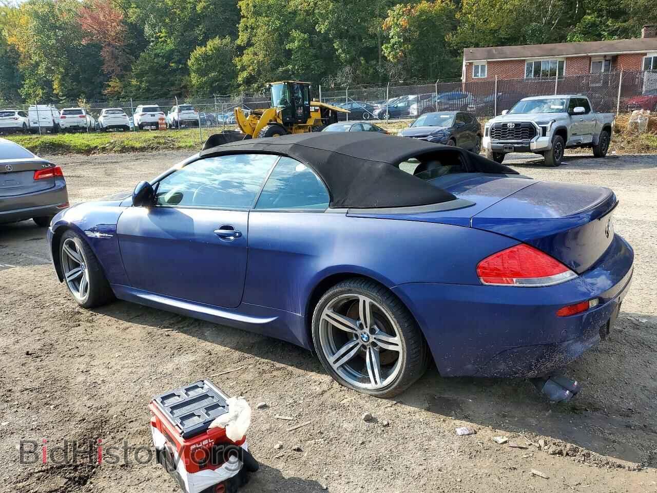 2007 BMW M6 - VIN: WBSEK93557CS32347 - Фото 2