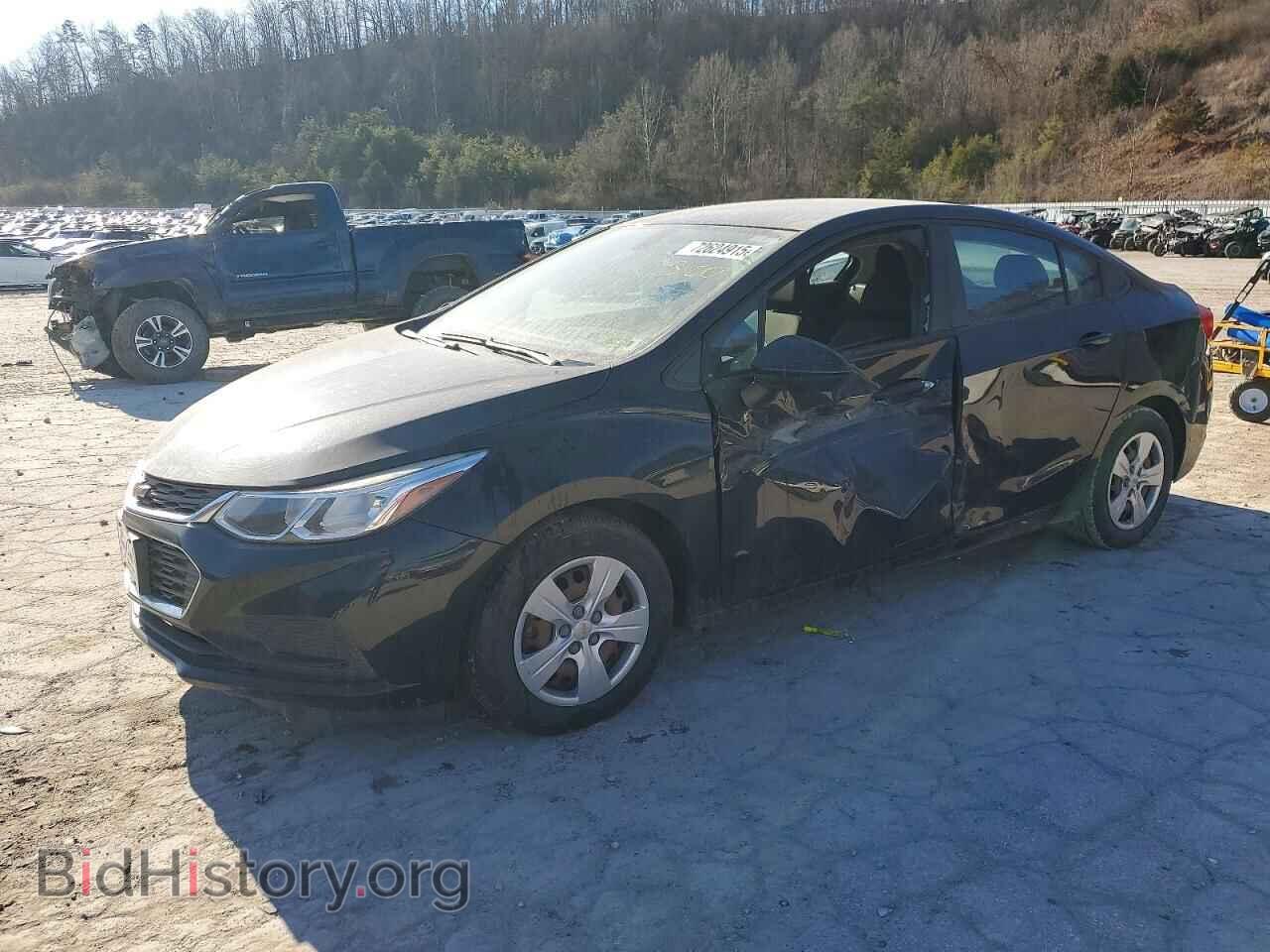 Photo 1G1BC5SM2H7197357 - CHEVROLET CRUZE 2017